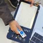 چراغ خیابانی خورشیدی 300 وات مدل ST-IP67 به همراه پنل خورشیدی